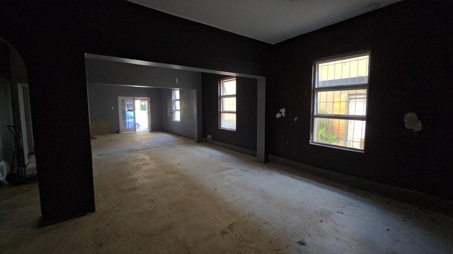 To Let commercial Property for Rent in Salt River Western Cape